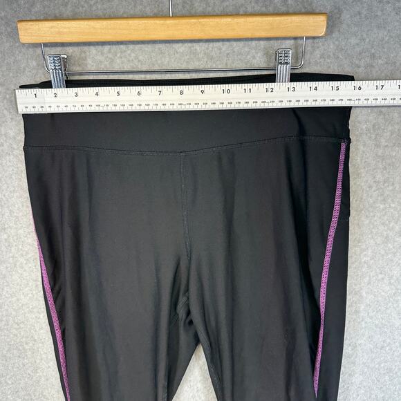 Xersion Performance Fit Leggings Womens Size Large Black Sizzling Purple Capri - Picture 6 of 8